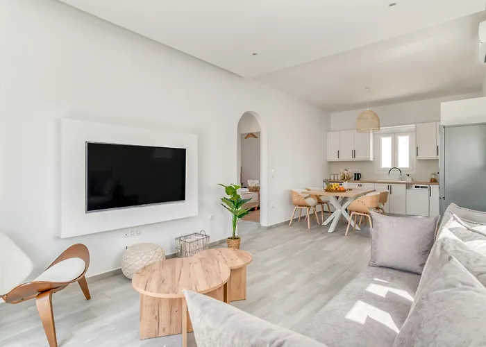 Seliar Luxury Villa Alikí